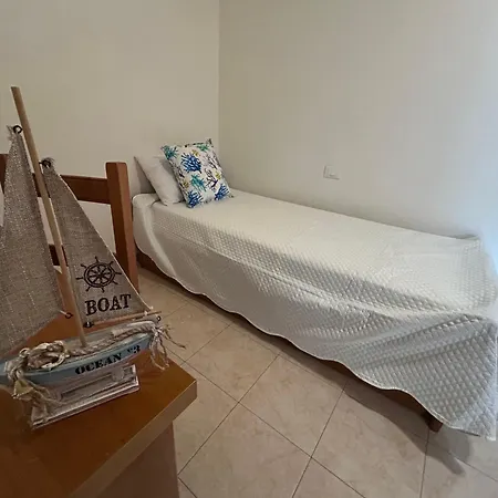 Angy A 7 Minuti Dal Mare, Aria Condizionata * 维拉西米乌斯
